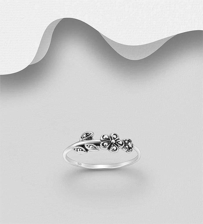 925 Sterling Silver Oxidized Flower Ring