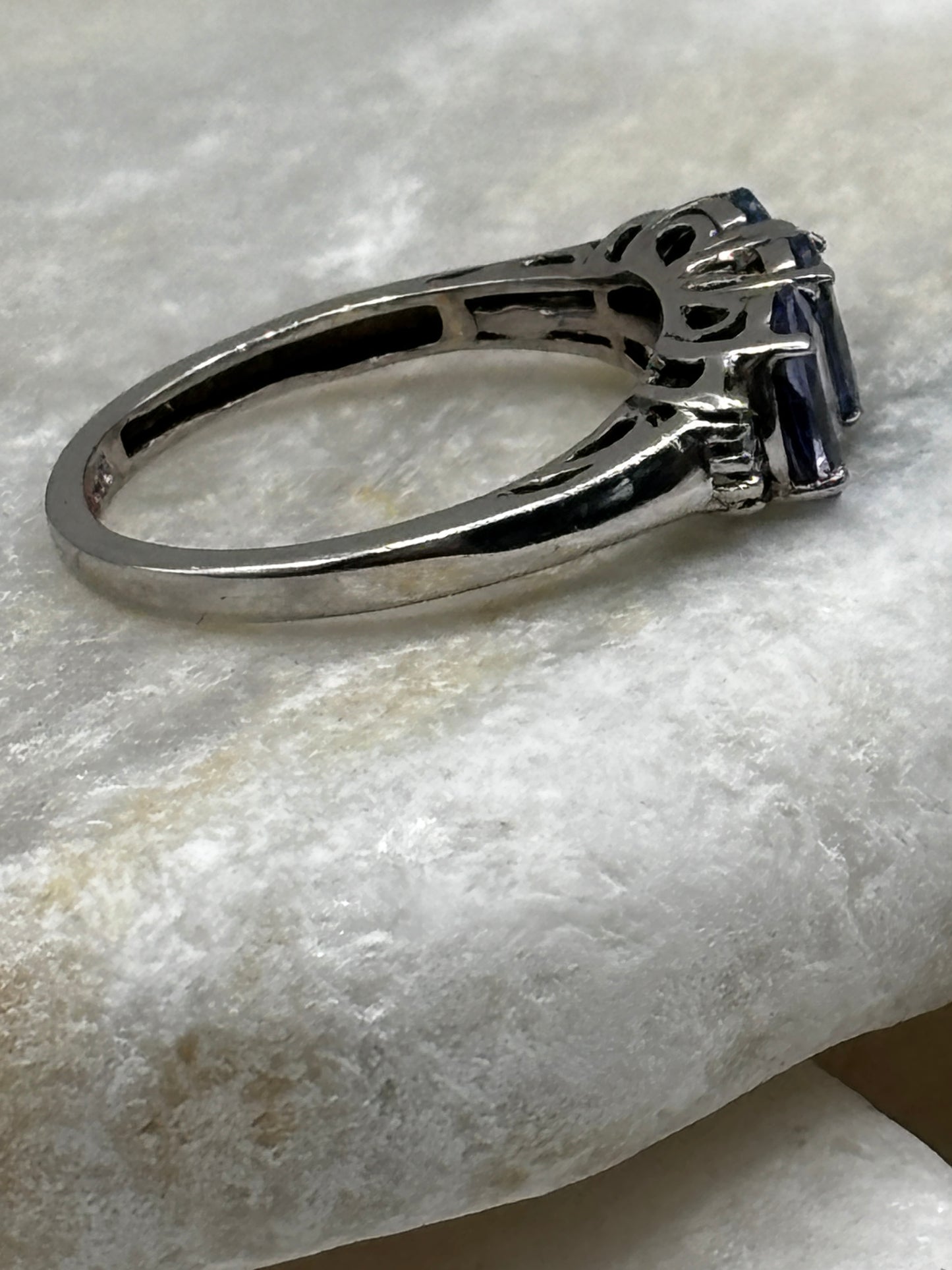 925 Sterling Silver Tanzanite Trilogy Ring with Diamond Shoulders size K