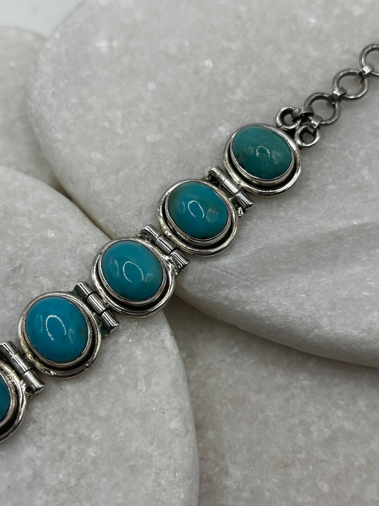 Vintage 925 Sterling Silver Oval Turquoise Bracelet