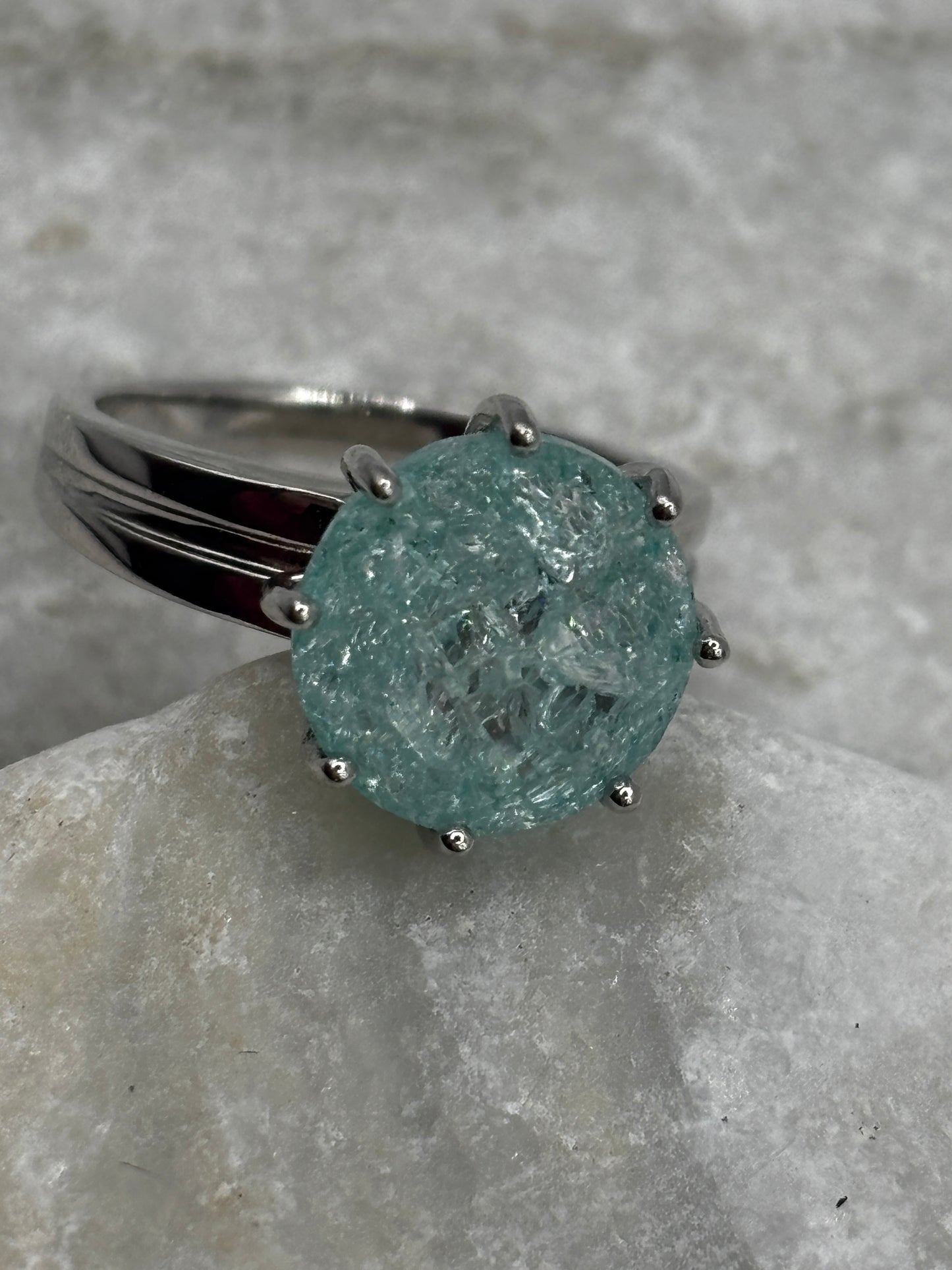 925 Sterling Silver Blue Crackled Quartz Ring - Size O