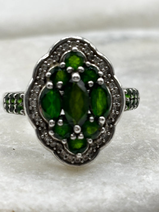 Vintage 925 Sterling Silver Chrome Diopside and Diamond Cluster Ring - Size R