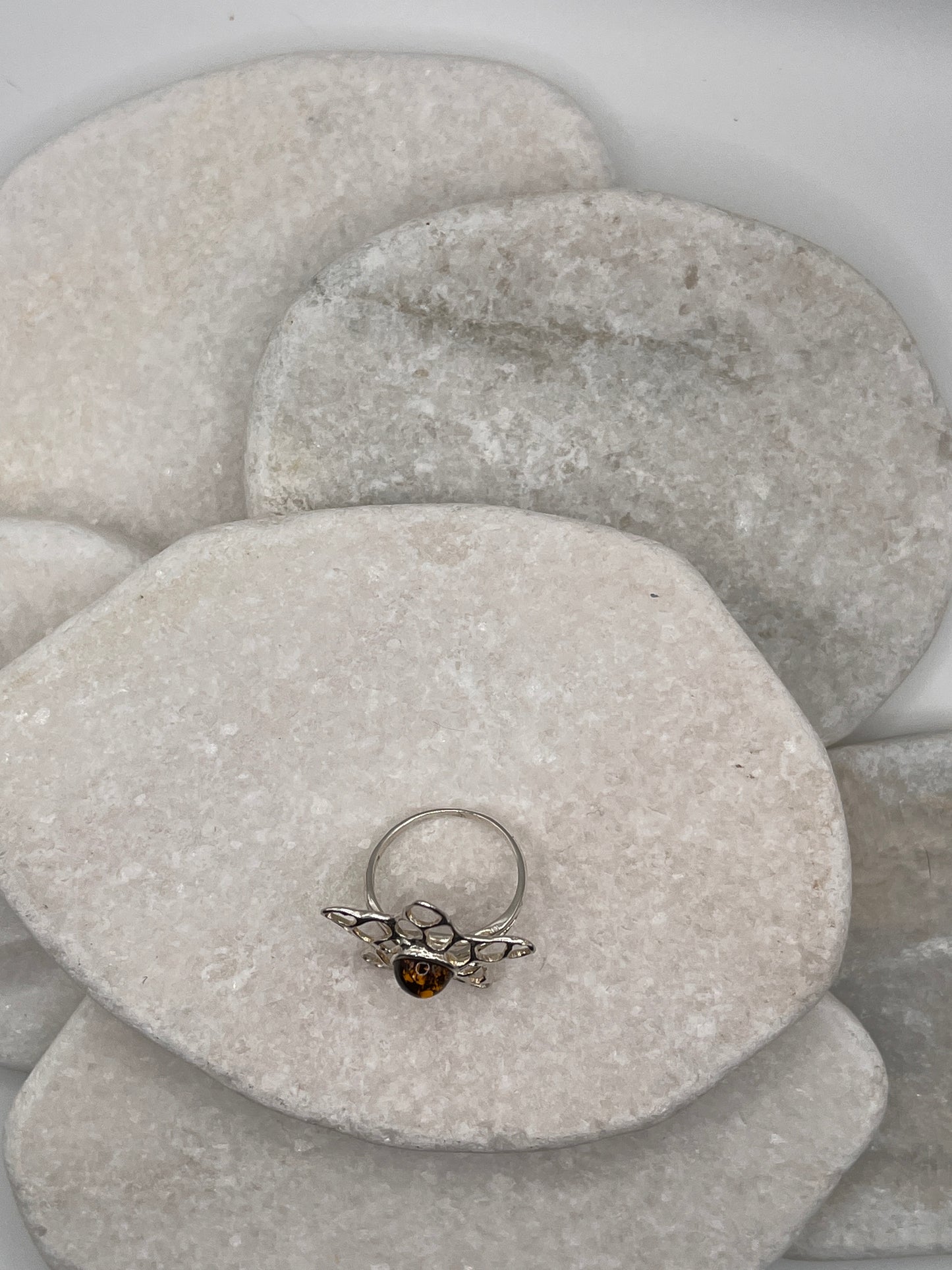 925 Sterling Silver Amber Starfish Ring Size O