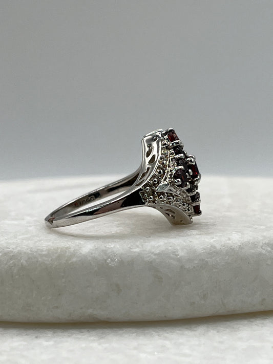 925 Sterling Silver Cluster Garnet Ring - Size O