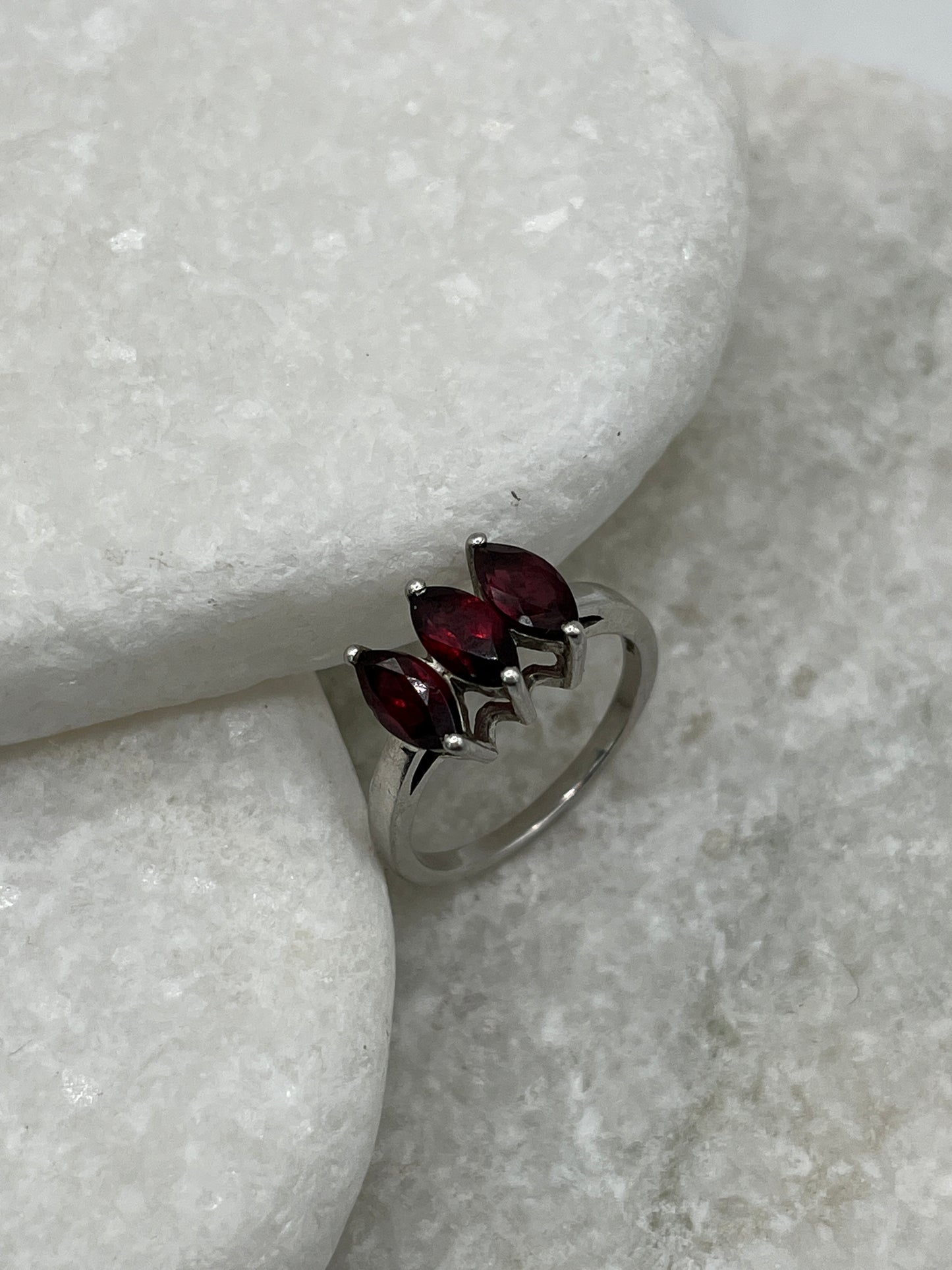 925 Sterling Silver Marquise Trilogy Garnet Ring - Size O