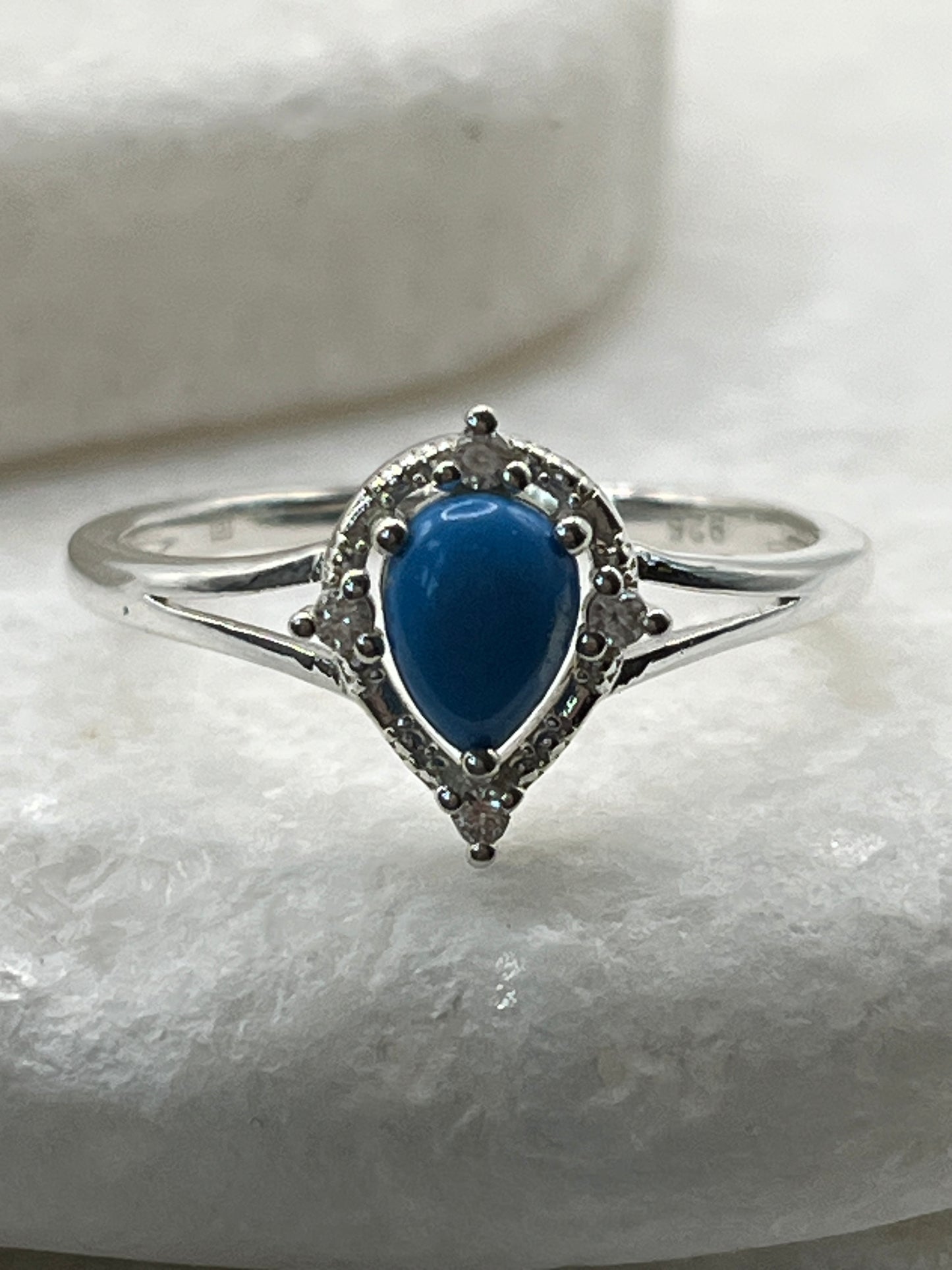 925 Sterling Silver Ceruleite Halo Style Ring - Size R