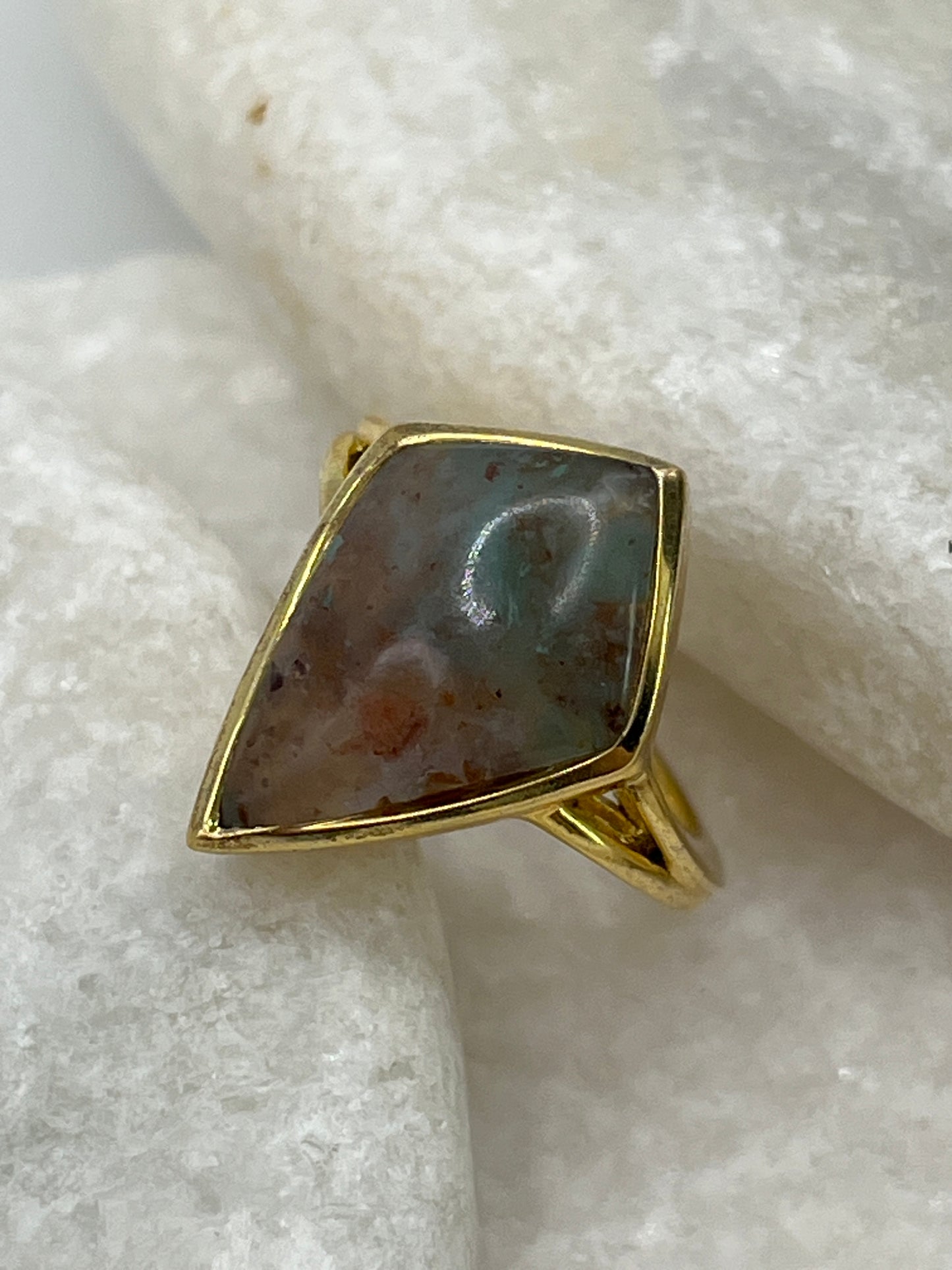 925 Sterling Silver Gilded Moss Agate Bezel Set Kite Ring - Size K