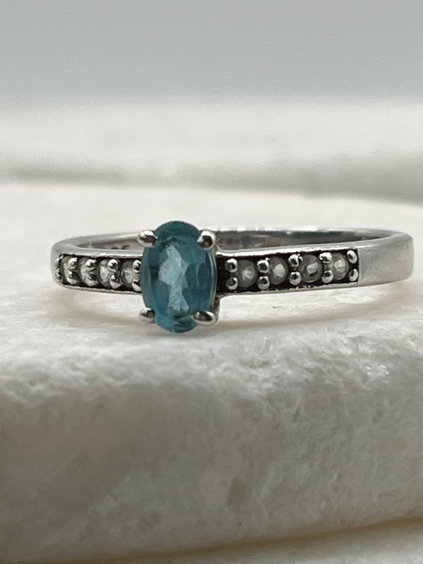 925 Sterling Silver Swiss Blue Topaz & White Topaz Ring - Size Q