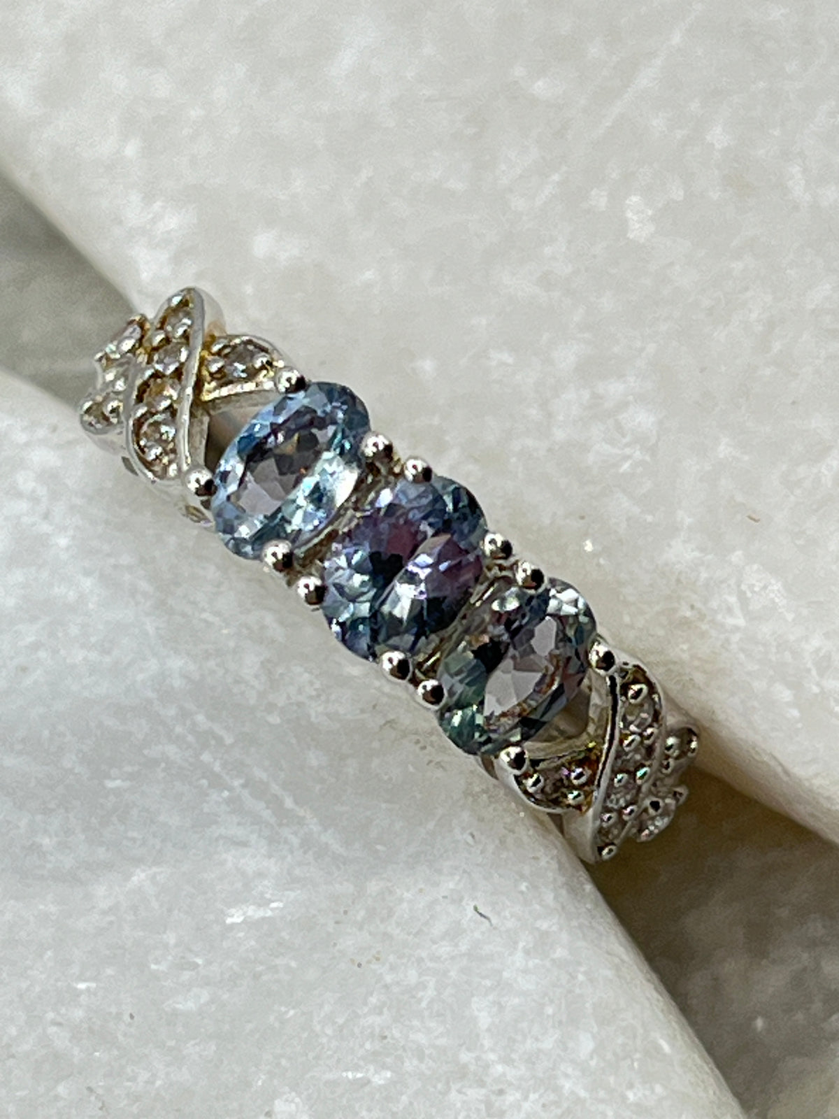 925 Sterling Silver Bi-Colour Tanzanite & White Topaz Ring - Size O