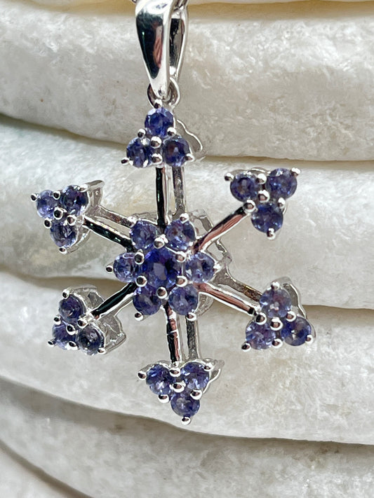 925 Sterling Silver Tanzanite Star Pendant on 45cm Chain
