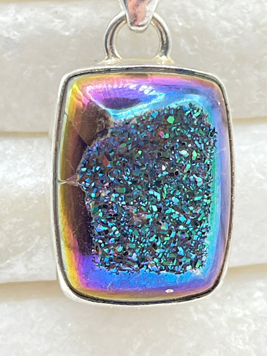 925 Sterling Silver Peacock Green Drusy Pendant on 45cm Chain