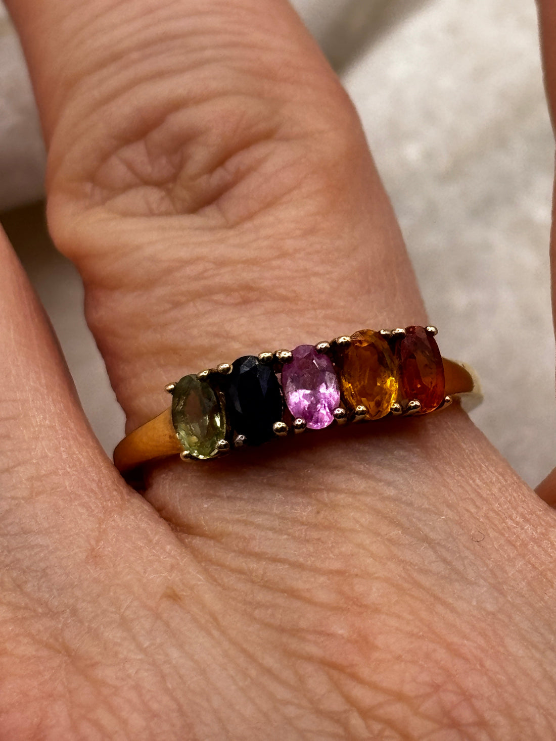 September Birthstone Guide - Sapphire Jewellery for Birthdays