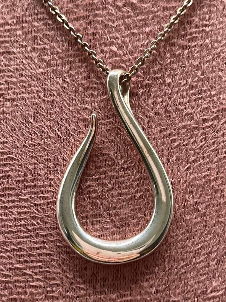 Plain Silver Pendants / Necklaces