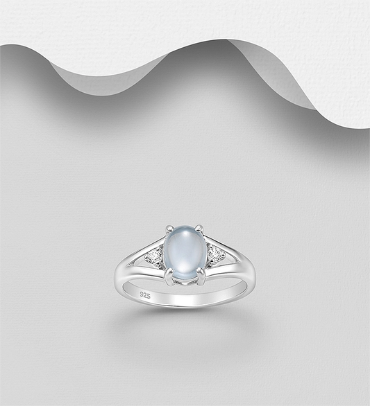 925 Sterling Silver Ring, Decorated with Sky-Blue Topaz and CZ Simulated Diamonds
