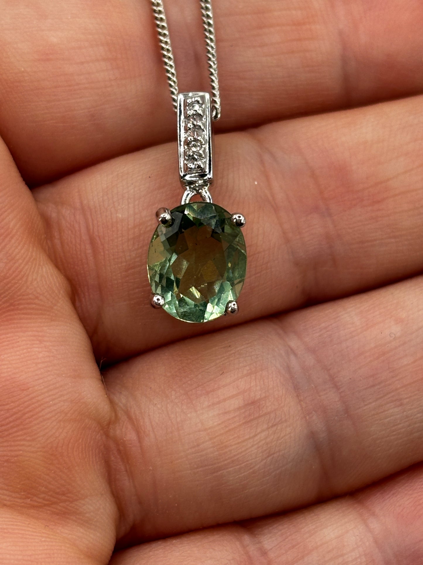 925 Sterling Silver Green Tourmaline Solitaire Pendant on 45cm Chain