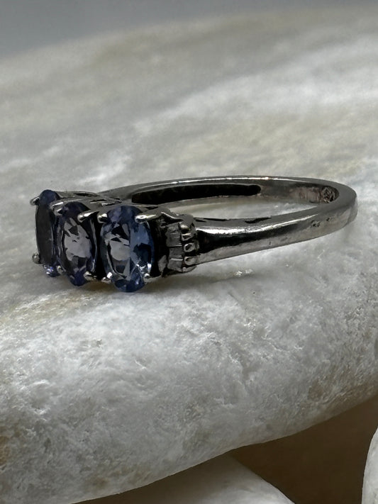 925 Sterling Silver Tanzanite Trilogy Ring with Diamond Shoulders size K