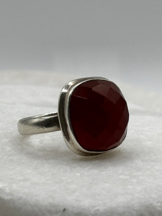 925 Sterling Silver Carnelian Faceted Statement Ring - Size V