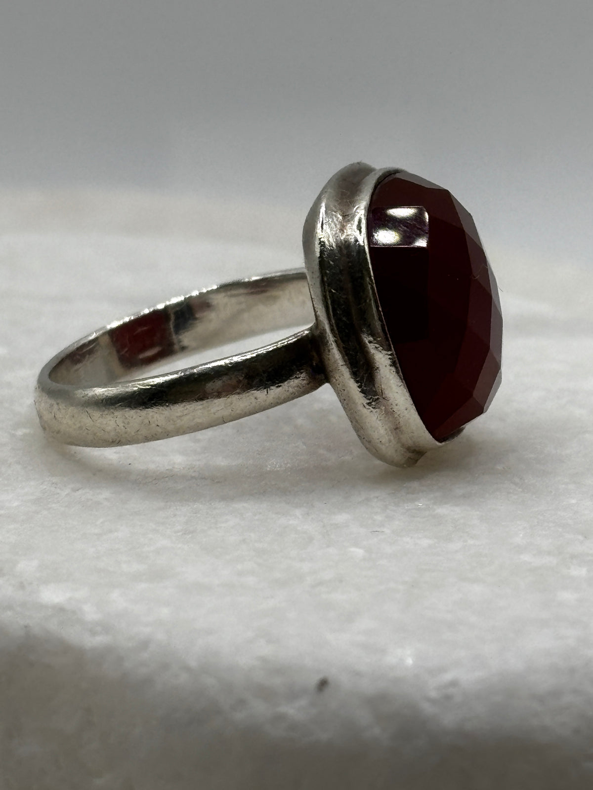 925 Sterling Silver Carnelian Faceted Statement Ring - Size V