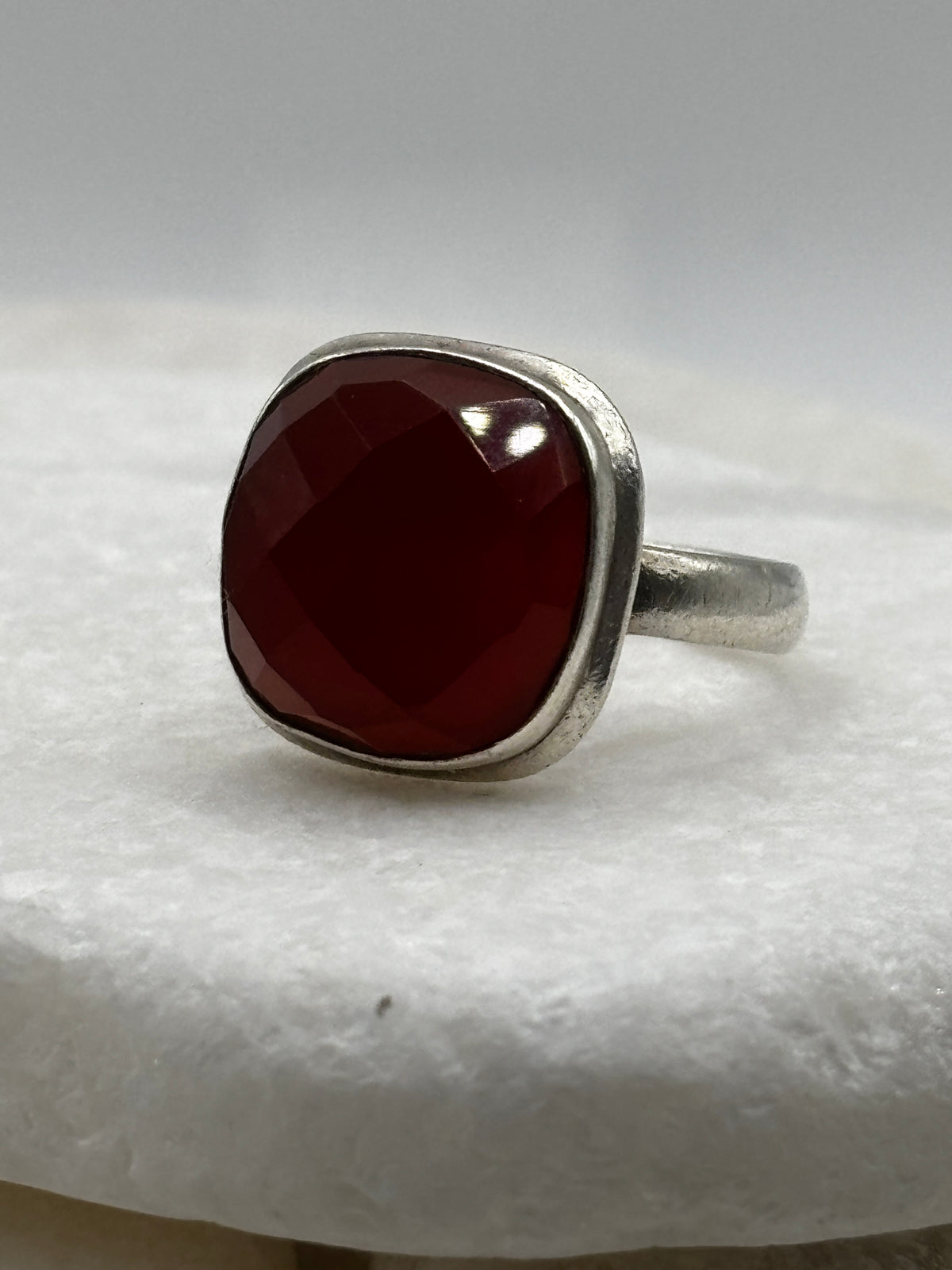 925 Sterling Silver Carnelian Faceted Statement Ring - Size V