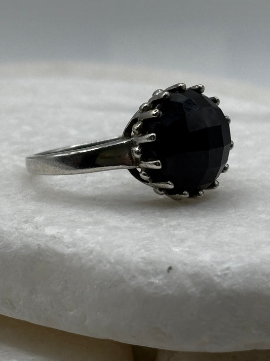 Vintage 925 Sterling Silver Channel Black Spinel Flower Ring - Size V