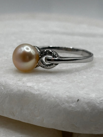 925 Sterling Silver Peach Pearl Ring – Size V