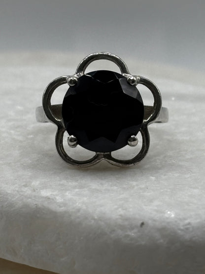 925 Sterling Silver Black Spinel Vintage Flower Ring - Size V