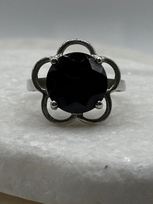 925 Sterling Silver Black Spinel Vintage Flower Ring - Size V