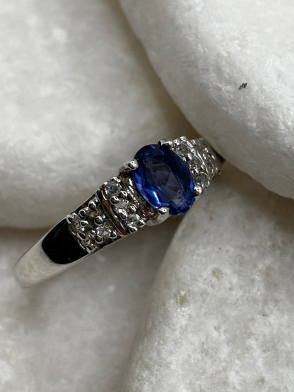 925 Sterling Silver Fluorite and Topaz Trilogy Style Ring - Size V