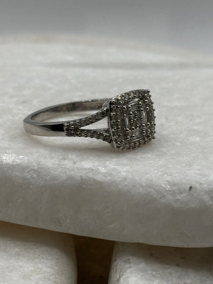 925 Sterling Silver Genuine Diamond Cluster Ring - Size M
