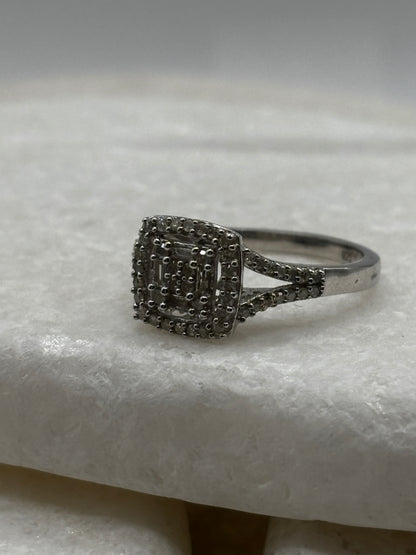 925 Sterling Silver Genuine Diamond Cluster Ring - Size M