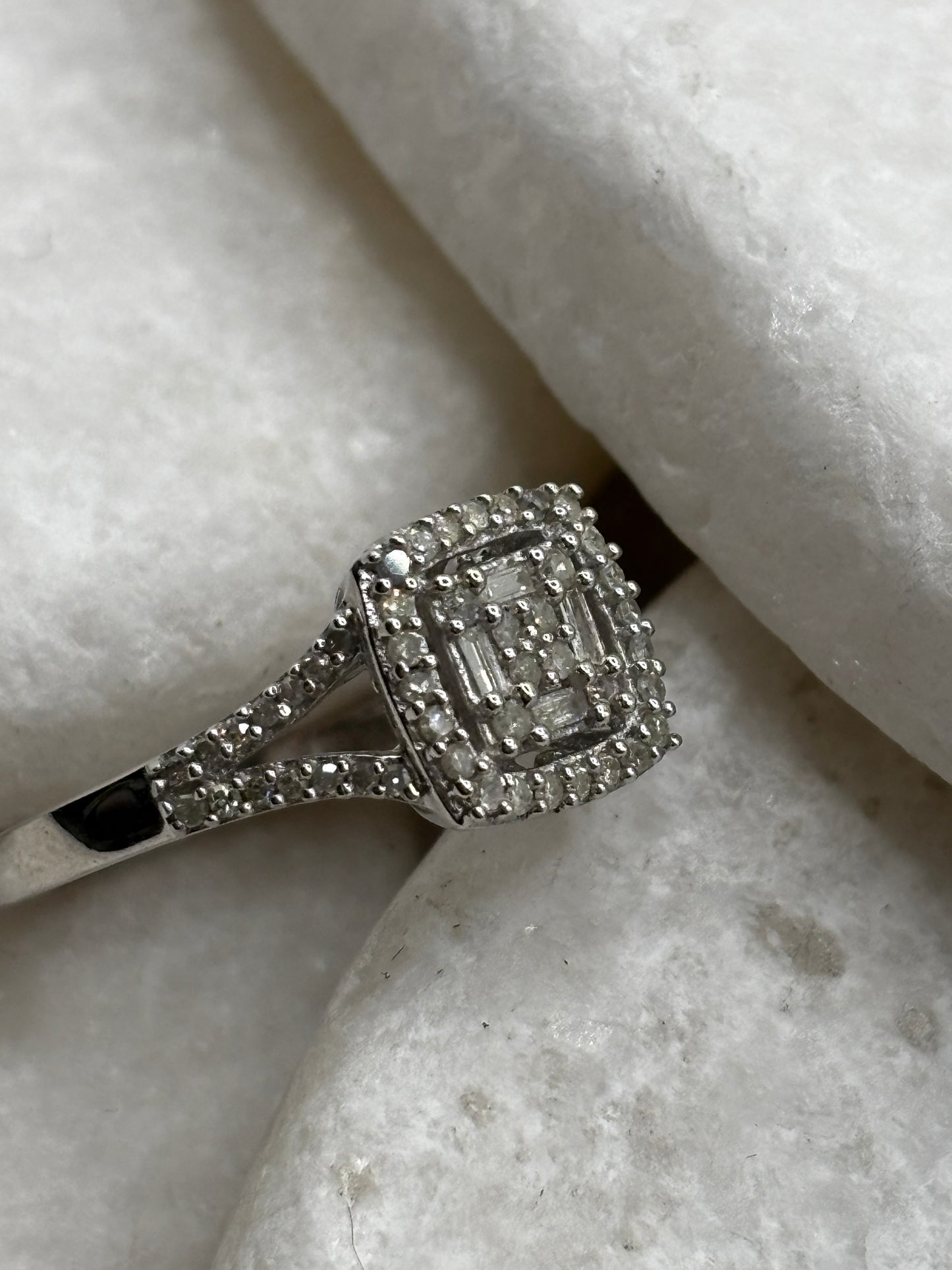 925 Sterling Silver Genuine Diamond Cluster Ring - Size M