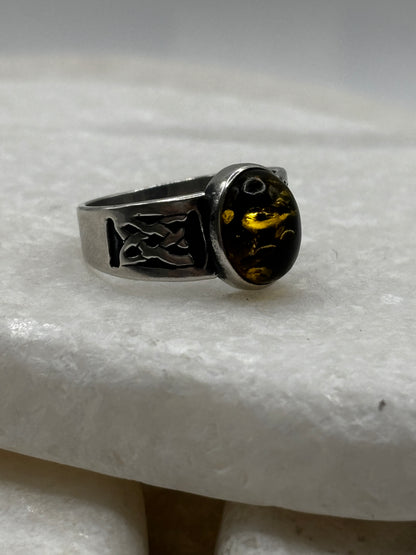 Vintage 925 Sterling Silver Green Amber Celtic Style Ring - Size L