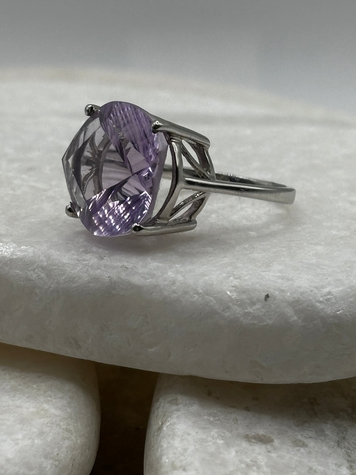 925 Sterling Silver Amethyst Fantasy Cut Cocktail Ring - Size M