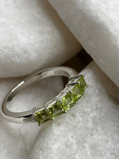 925 Sterling Silver Peridot Half Eternity Ring - Size M