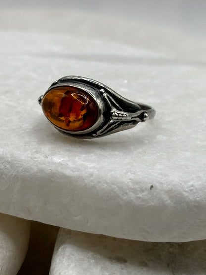 Vintage 925 Sterling Silver Oval Baltic Amber Ring - Size M
