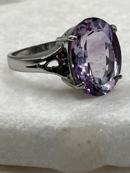925 Sterling Silver Large Amethyst Solitaire Ring - Size Q.5