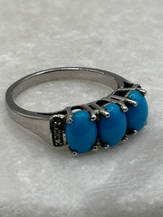 925 Sterling Silver Sleeping Beauty Turquoise Ring with White Topaz Shoulders - Size O