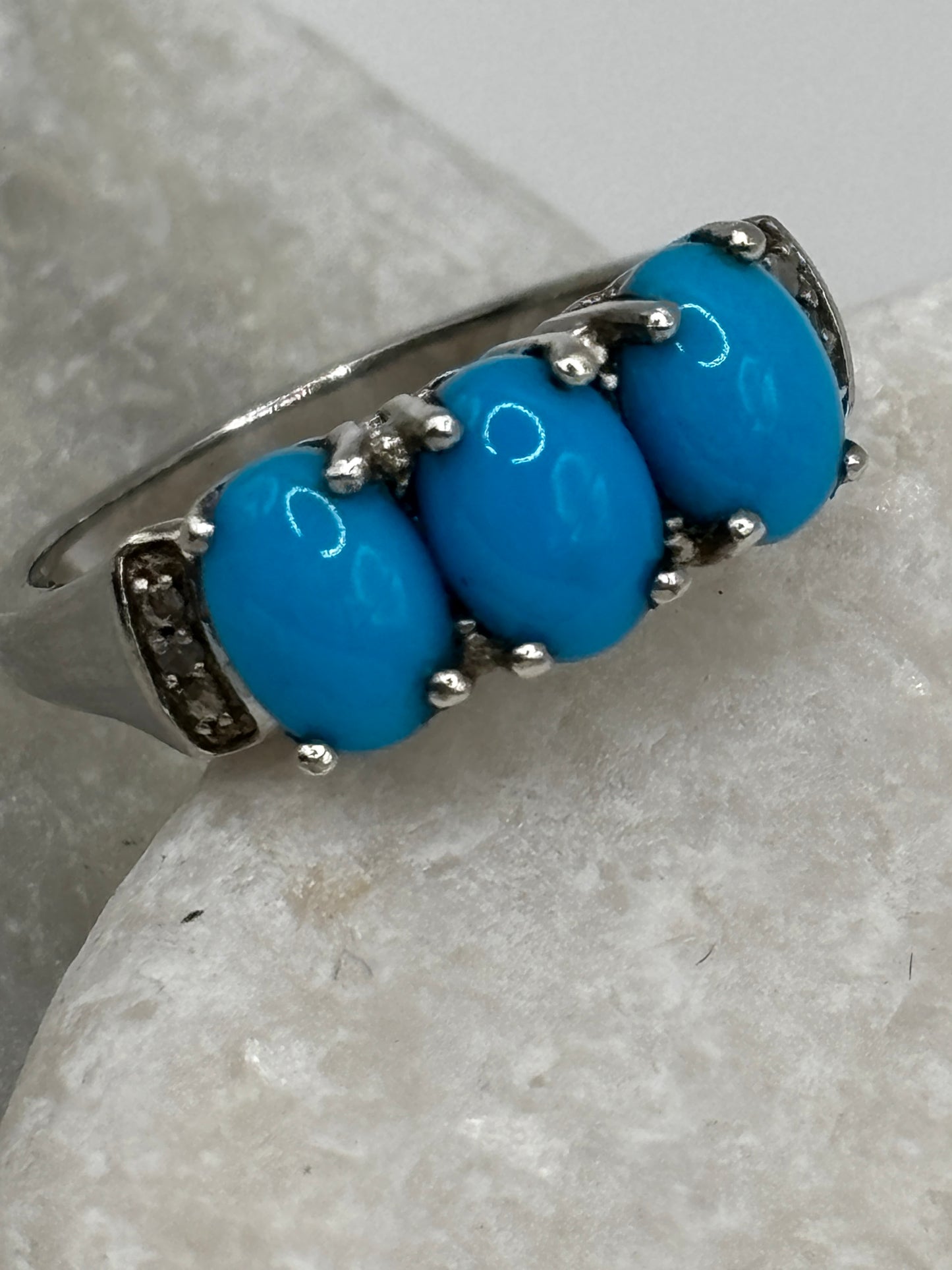 925 Sterling Silver Sleeping Beauty Turquoise Ring with White Topaz Shoulders - Size O