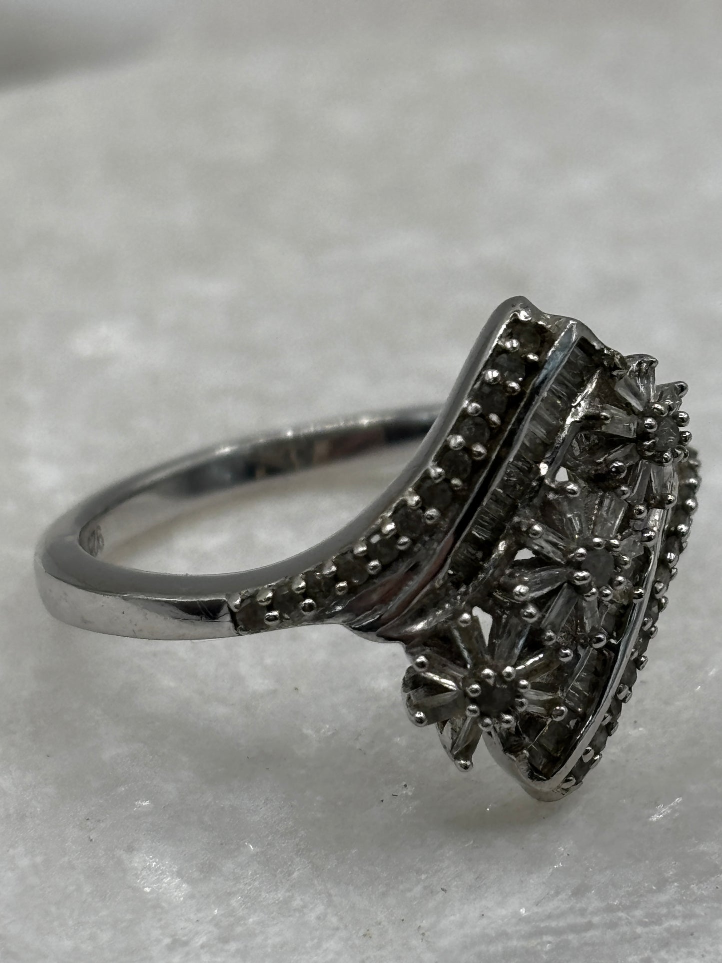 925 Sterling Silver Full Diamond Floral Ring - Size U