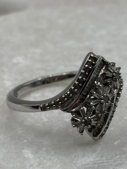 925 Sterling Silver Full Diamond Floral Ring - Size U