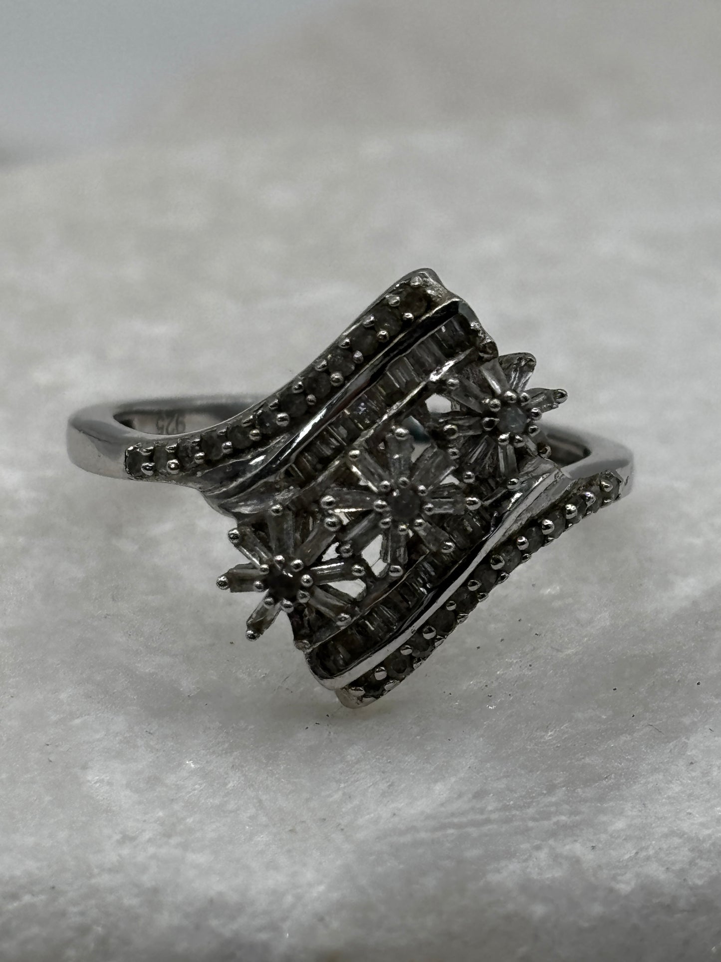 925 Sterling Silver Full Diamond Floral Ring - Size U