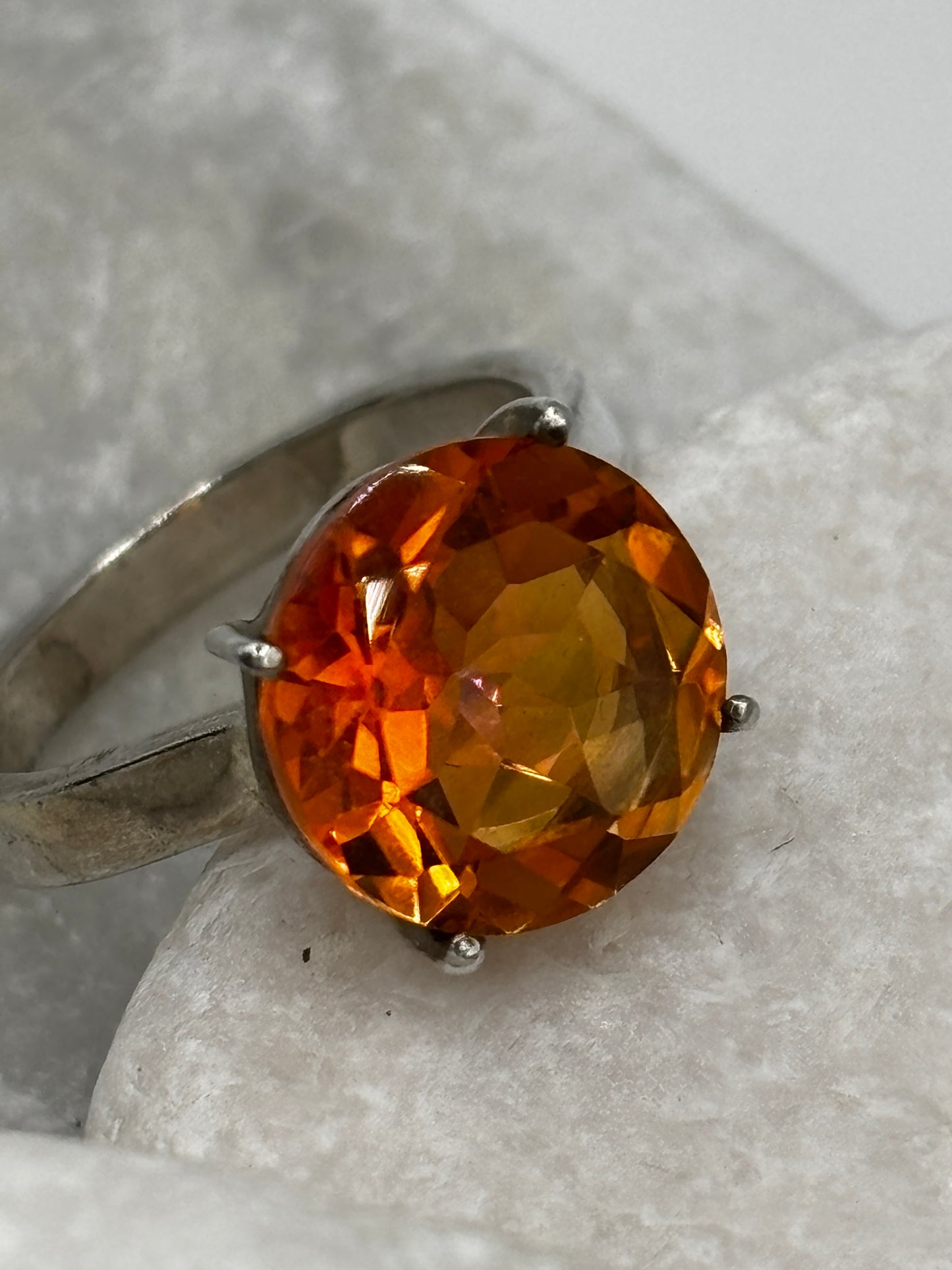 925 Sterling Silver Solitaire Padparadscha Quartz Ring - Size O
