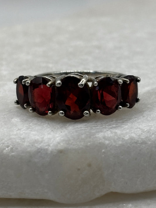 925 Sterling Silver Graduating Garnet Half Eternity Band Ring - Size O