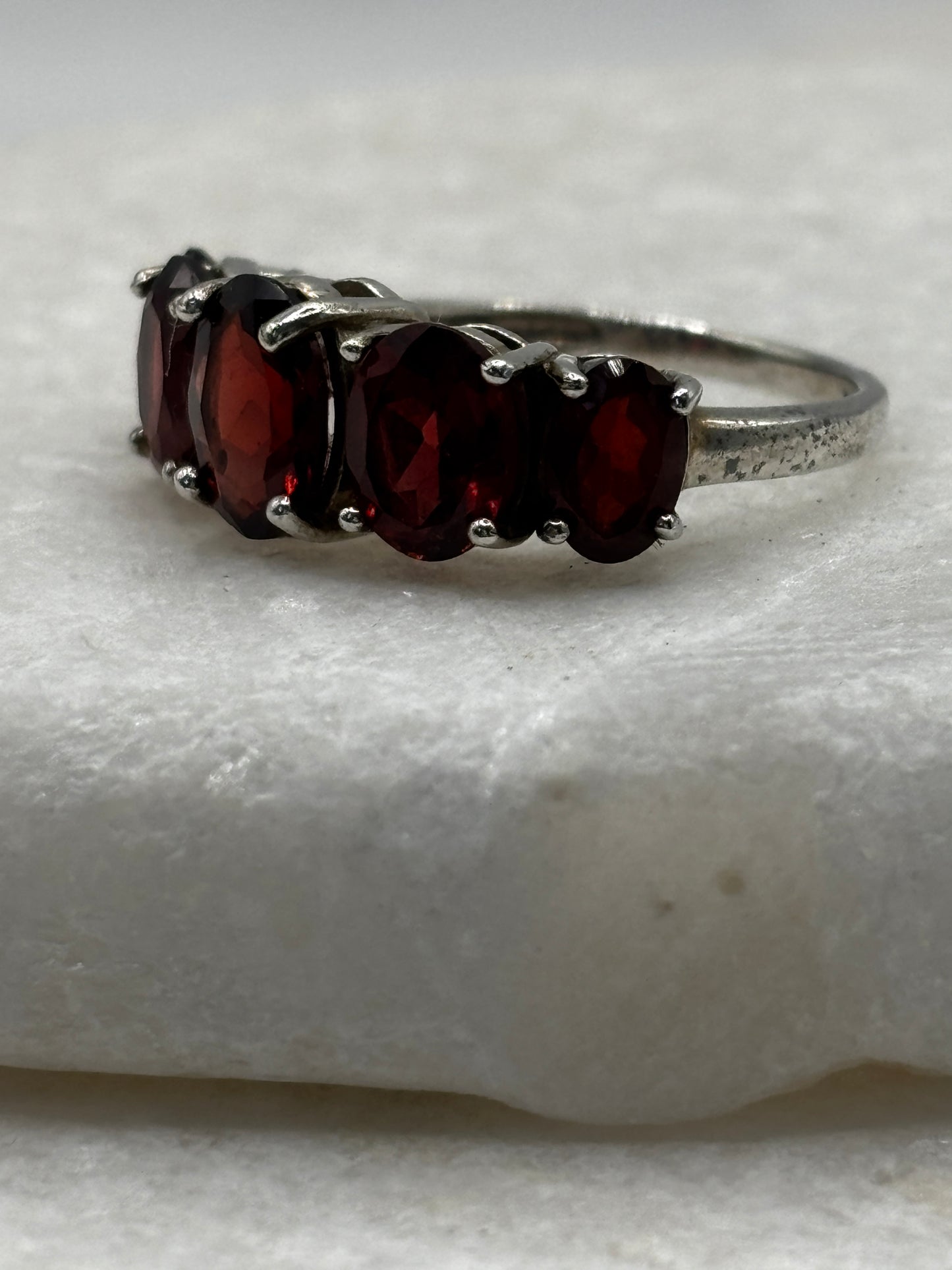 925 Sterling Silver Graduating Garnet Half Eternity Band Ring - Size O