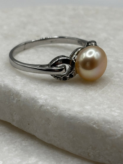 925 Sterling Silver Freshwater Peach Pearl and White Zircon Ring - UK Size V