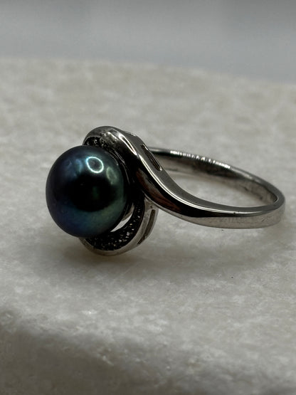 925 Sterling Silver Tahitian Pearl and White Zircon Twist Ring - UK Size V