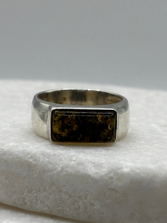 925 Sterling Silver Green Amber Band Ring - UK Size N
