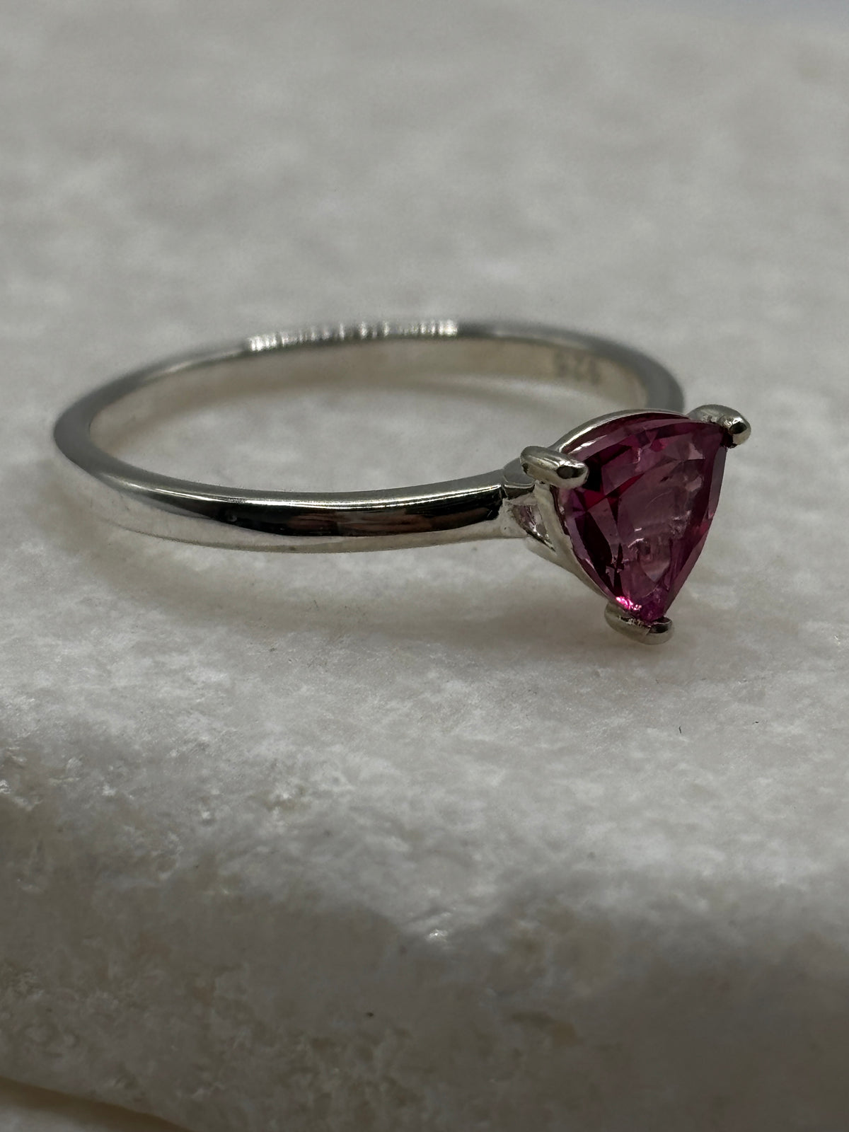 925 Sterling Silver Pink Topaz Ring - UK Size N
