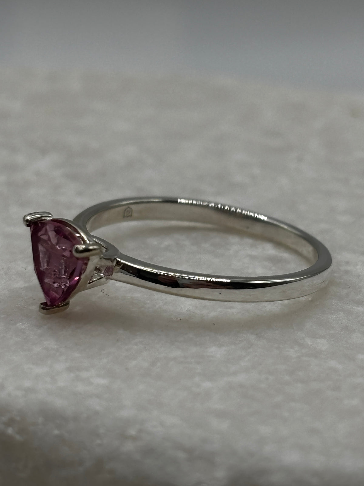 925 Sterling Silver Pink Topaz Ring - UK Size N