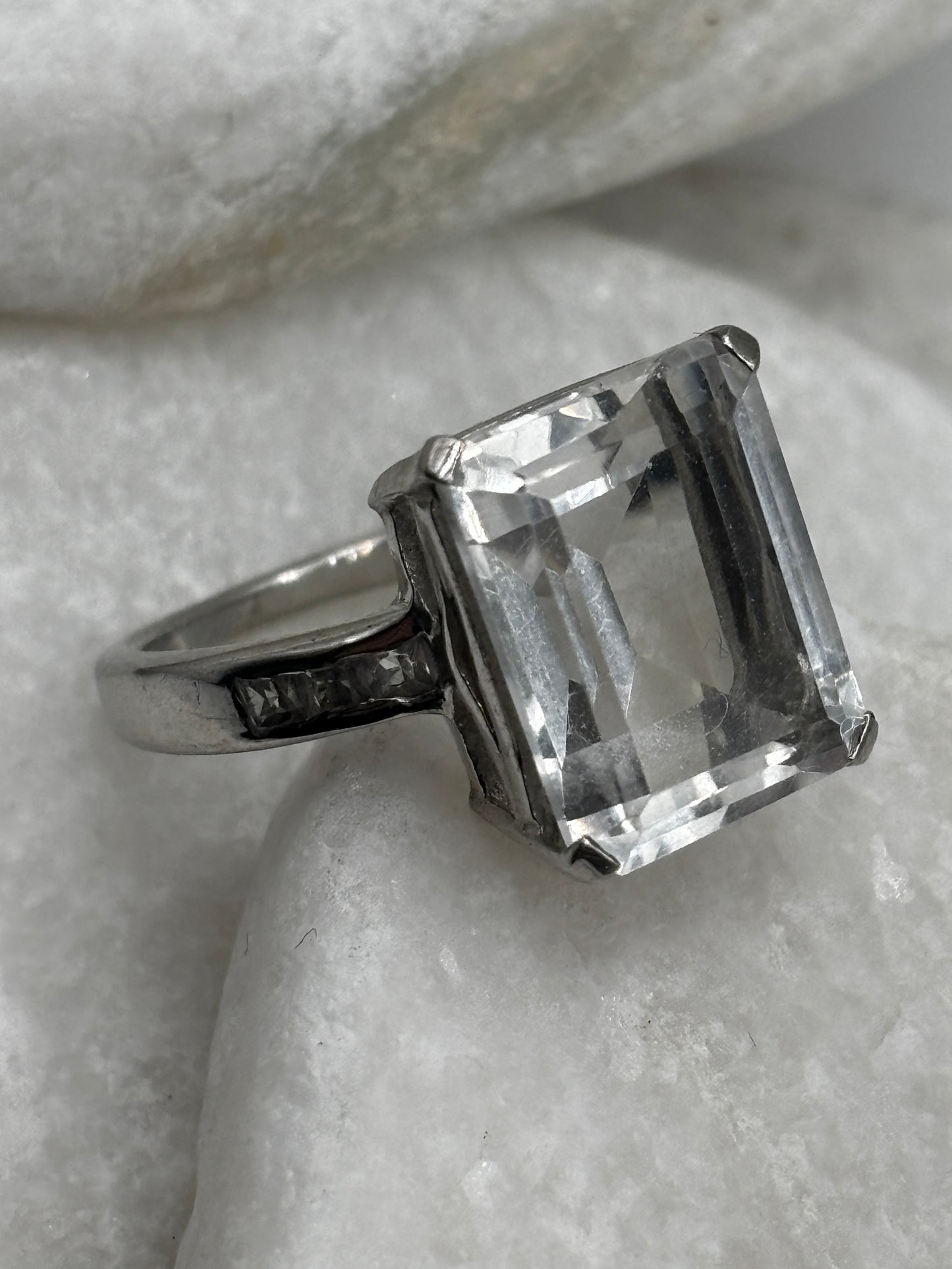 Vintage 925 Sterling Silver Large Emerald Cut Quartz Ring - Size O