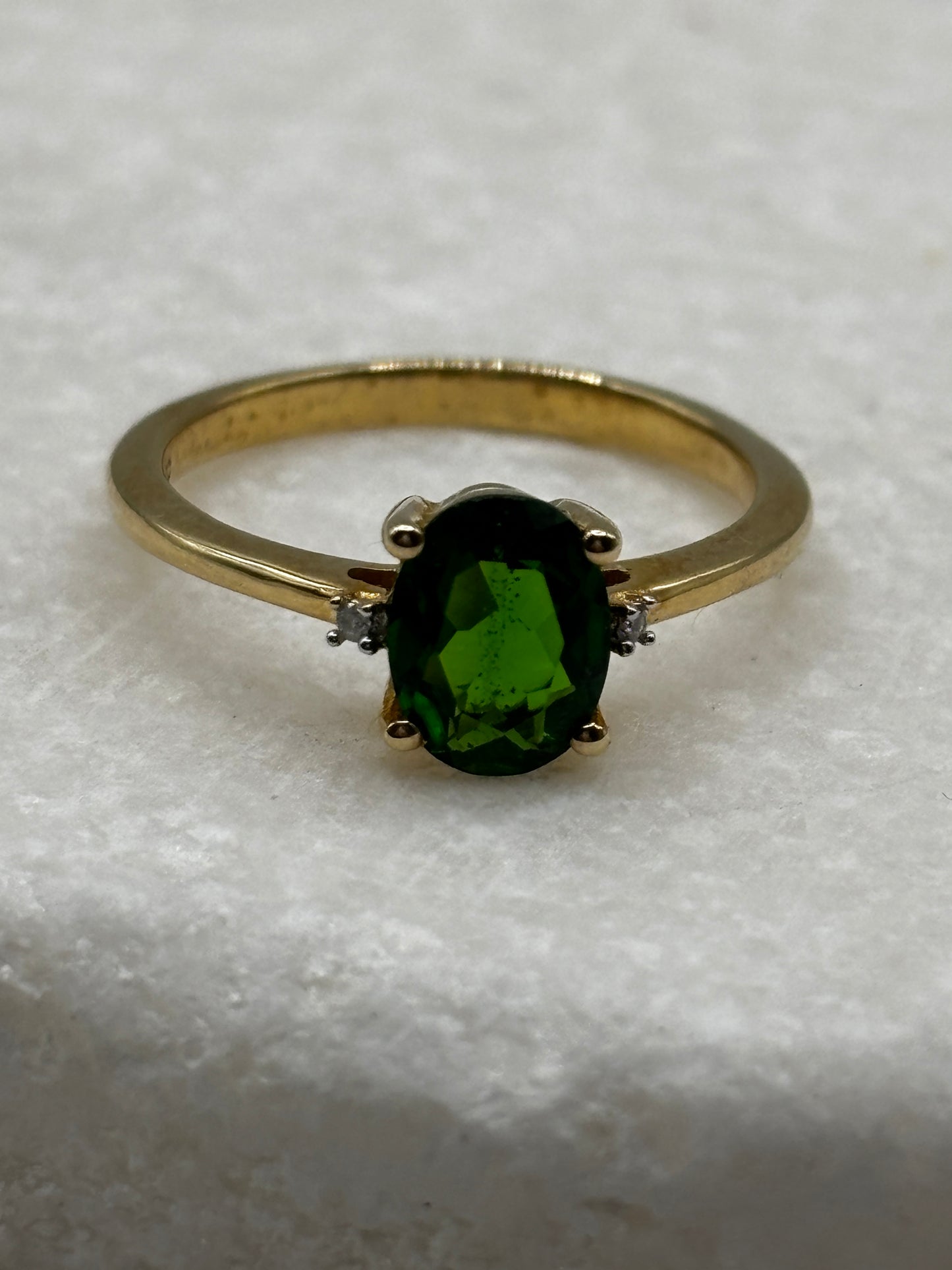 925 Sterling Silver Gilded Chrome Diopside Oval Solitaire Ring - Size O